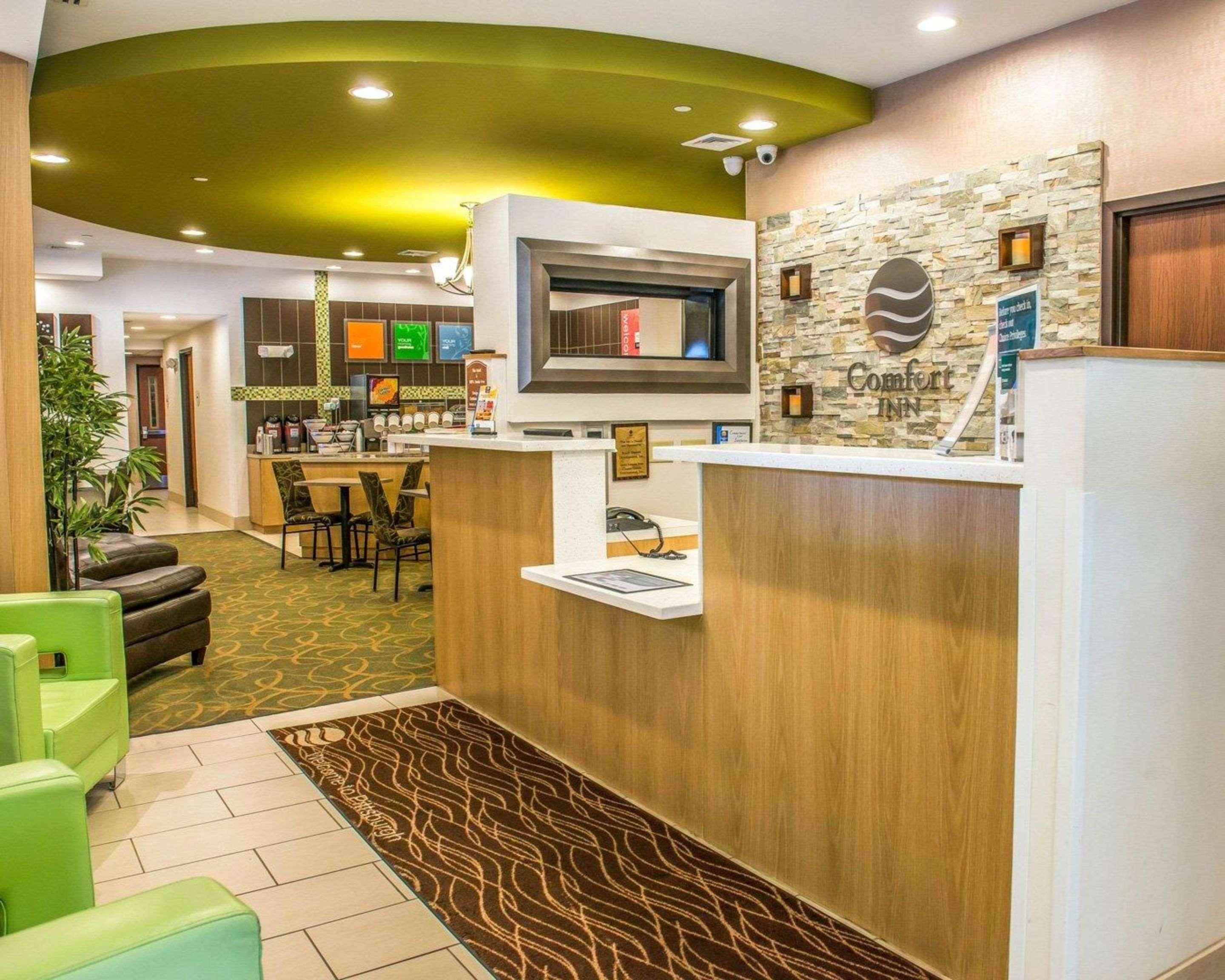 Red Roof Inn Pittsburgh - Mcknight Rd Kültér fotó